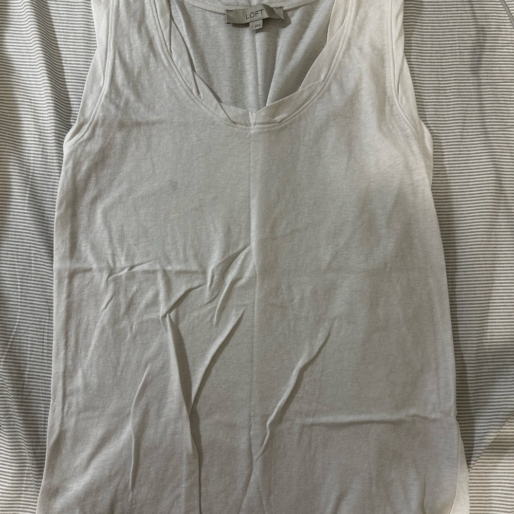 LOFT Women's Cream Tank Top
